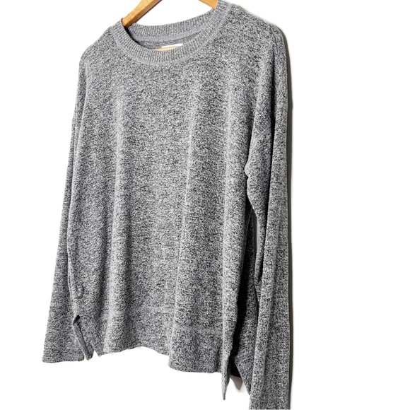Lucky Brand Women’s Gray Black Marbled Crewneck Soft Fuzzy Long Sleeve Sweater - Picture 6 of 16